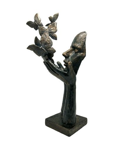 Sculptură chip cu fluturi, din rășină, pe soclu